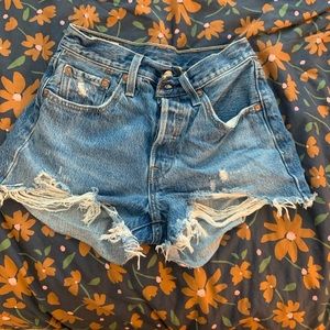Levi’s 501 shorts